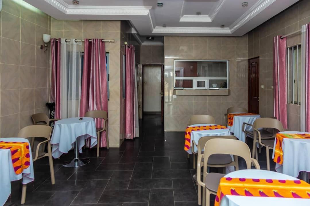 Benin Berge Hotel Cotonou Eksteriør billede